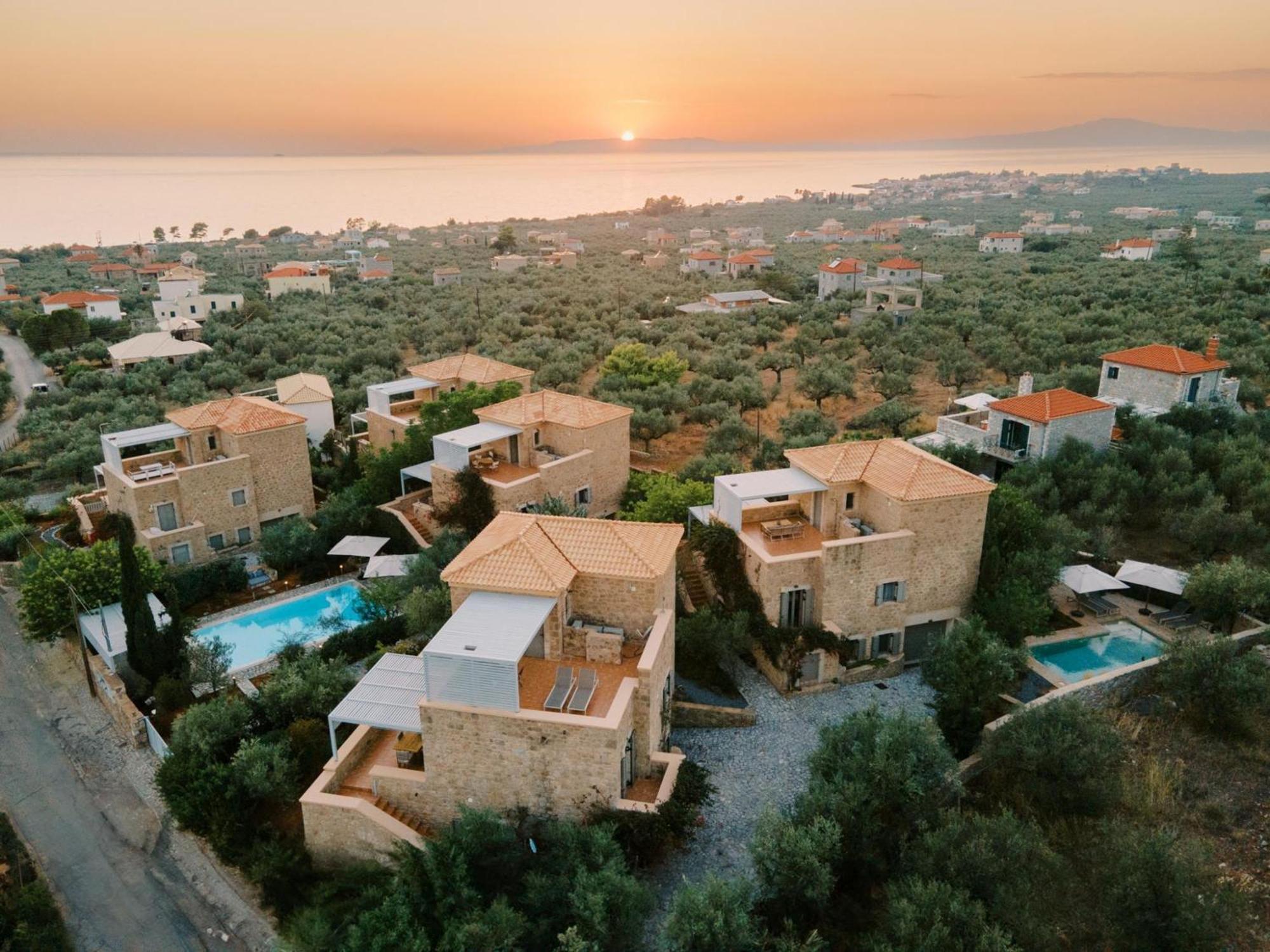 Riglia Villas ภายนอก รูปภาพ